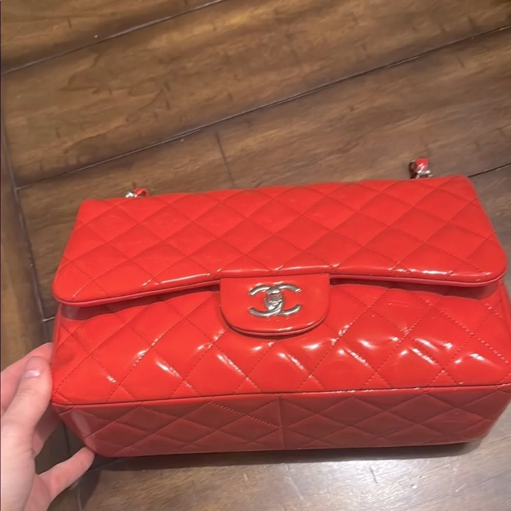 CHANEL Red Patent leather jumbo double flap bag - Picture 5 of 9